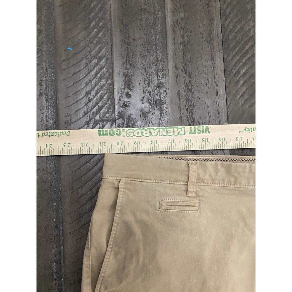 Johnnie-O Men's Chino Shorts Golf Beach Cotton Spandex Khaki Sz 40 - Picture 2 of 9